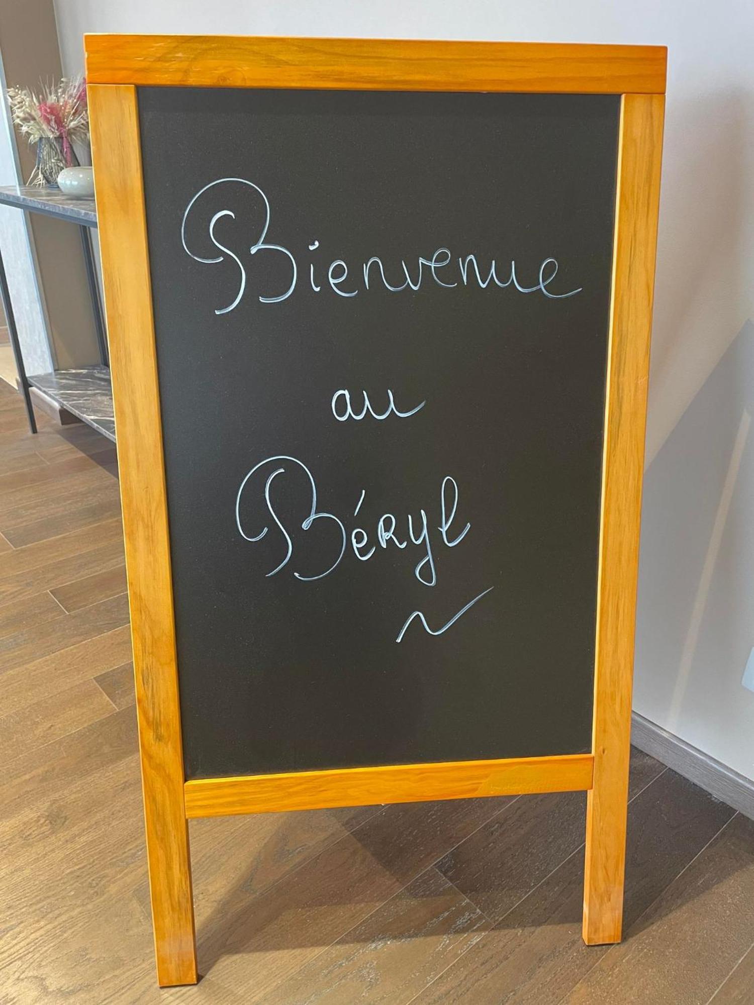 Domitys - Le Beryl Aparthotel Saint-Ouen  Bagian luar foto